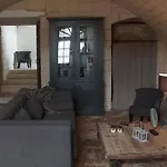 Gasthof Chateau De Charge