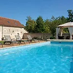 Gasthof Chateau De Charge