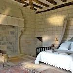 Chateau De Charge