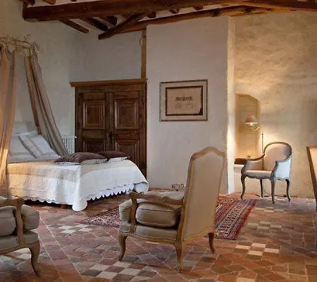 ゲストハウス Chateau De Charge 5*