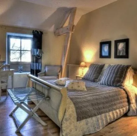 Chateau De Charge Tours